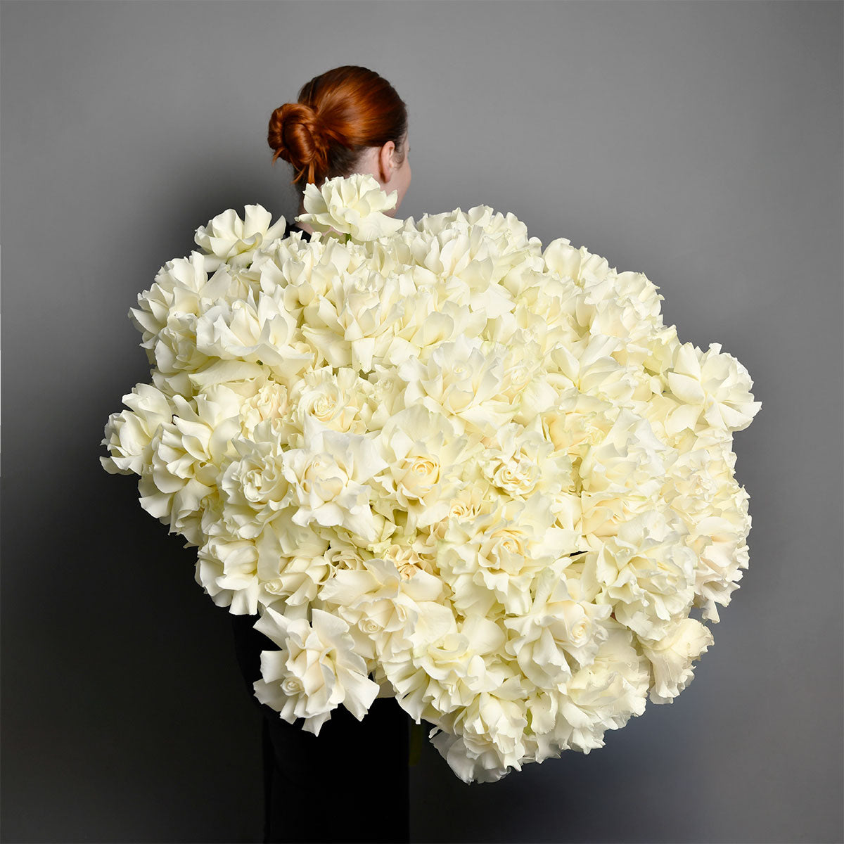 Flori pentru iubita – California Flowers, Buchet 101 trandafiri speciali albi, Californiaflowers.ro