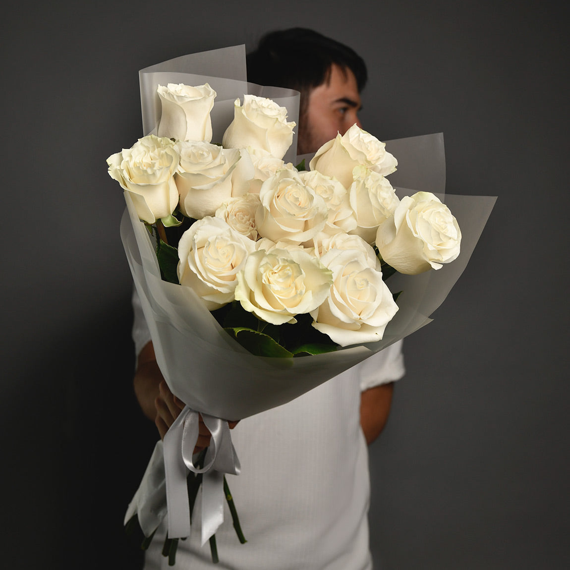 Flori pentru mama - California Flowers, Buchet 17 trandafiri albi, Californiaflowers.ro