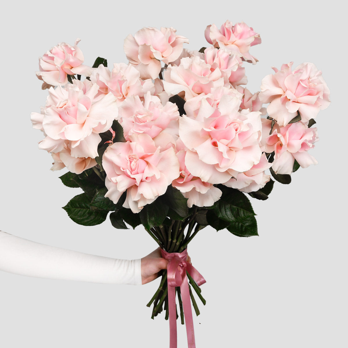 Flori pentru mama - California Flowers, Buchet 25 trandafiri speciali roz, Californiaflowers.ro