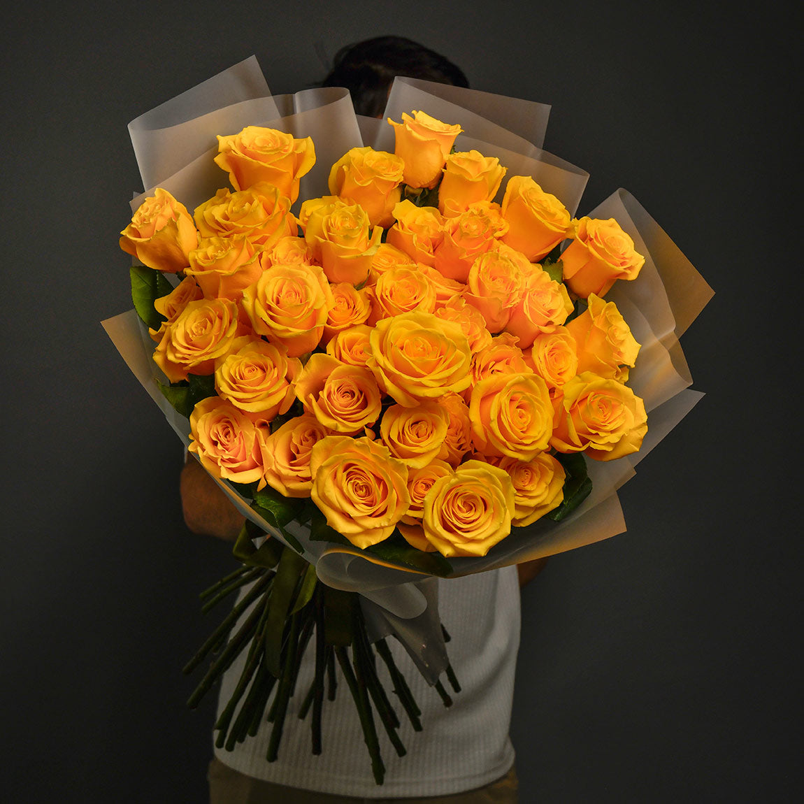 Flori pentru mama - California Flowers, Buchet 47 trandafiri galbeni, Californiaflowers.ro