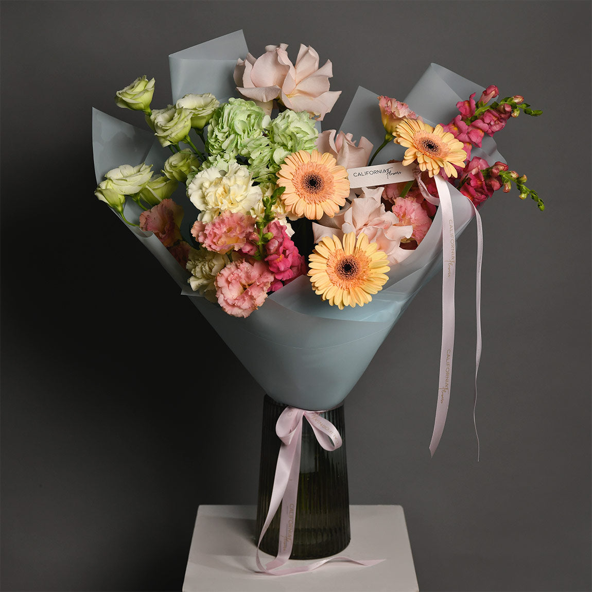 Buchet hortensie, gerbera si trandafiri speciali, 3, Californiaflowers.ro