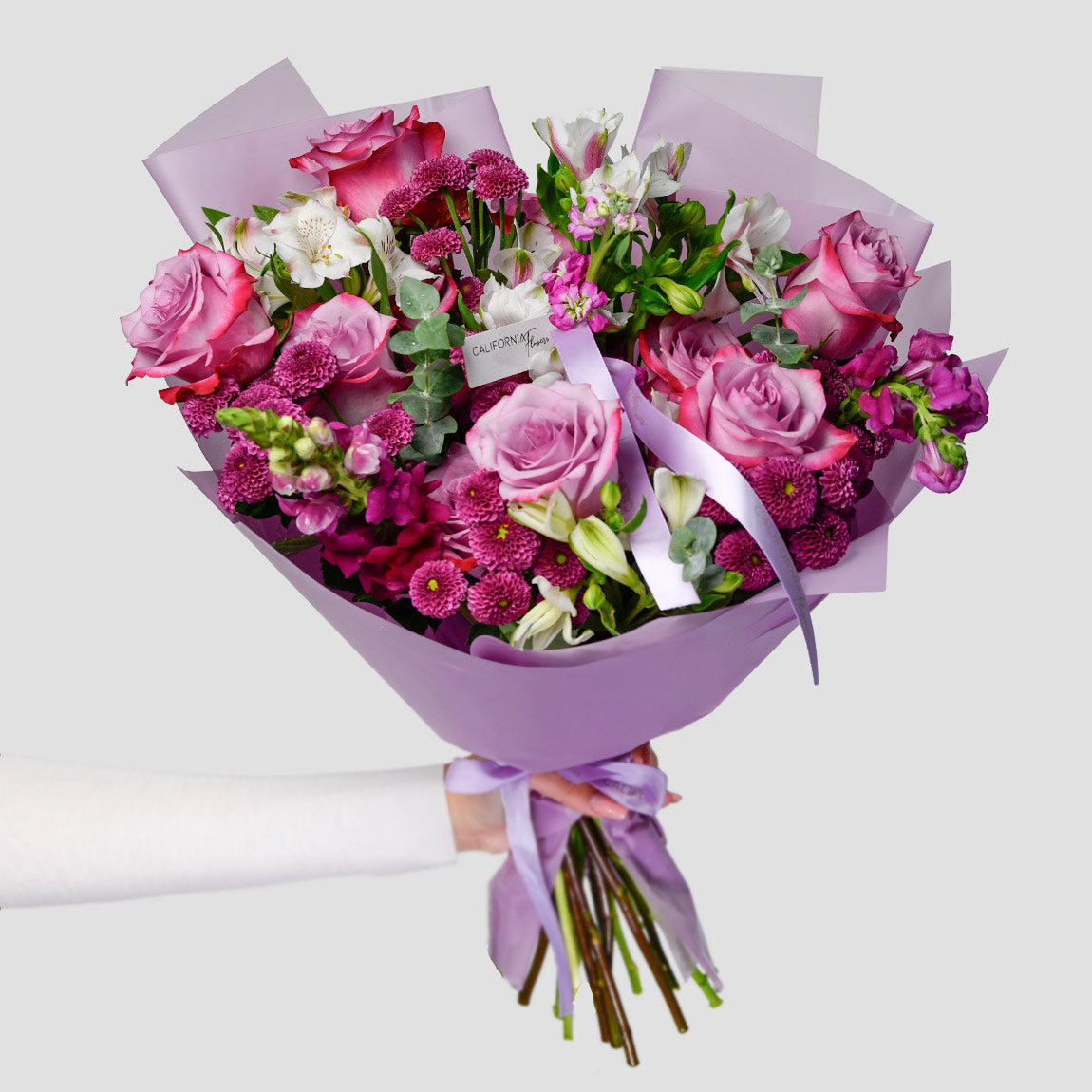 Flori pentru mama - California Flowers, Buchet trandafiri mov si alstroemeria, Californiaflowers.ro