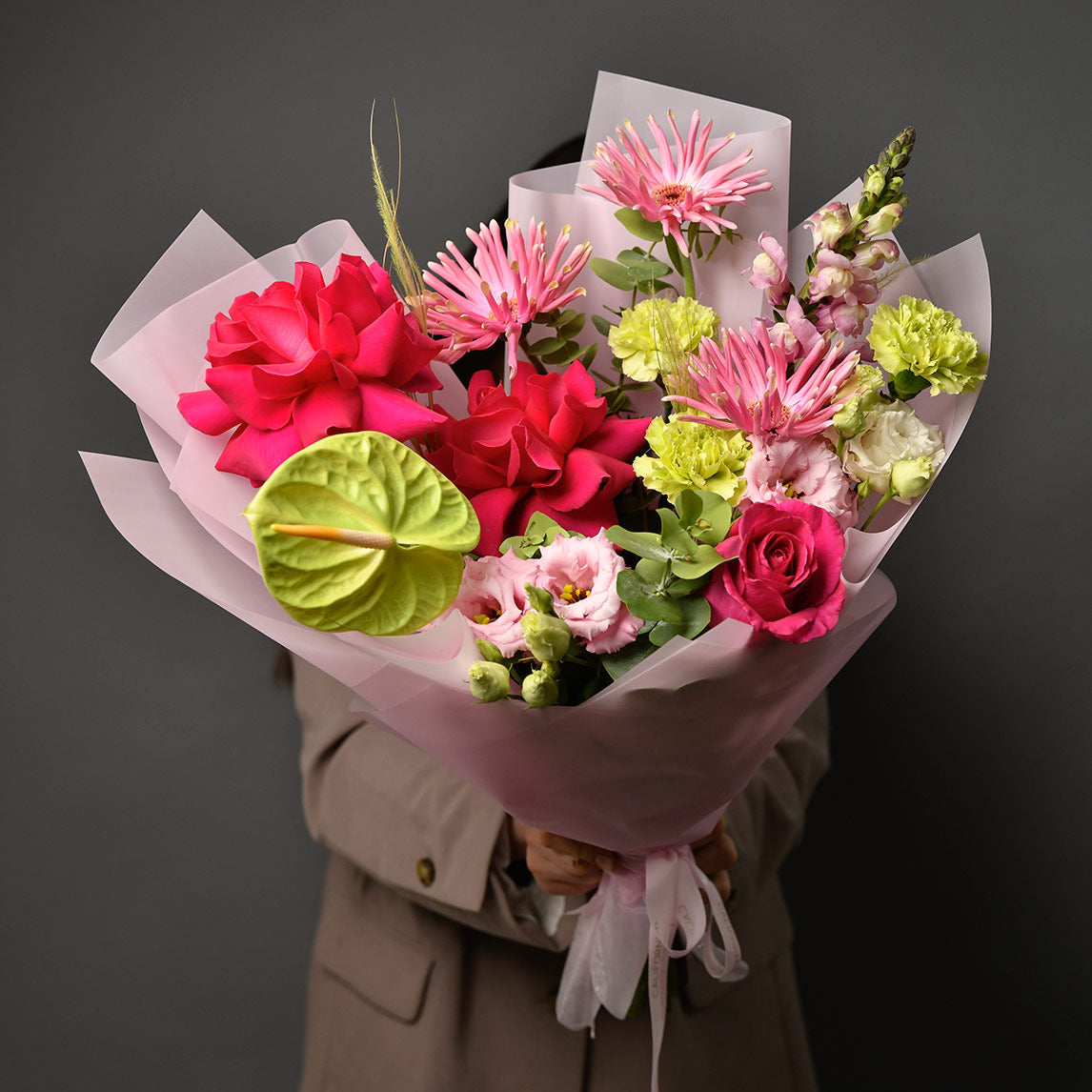 Flori de Paste - California Flowers, Buchet trandafiri speciali, anthurium si gerbera, Californiaflowers.ro