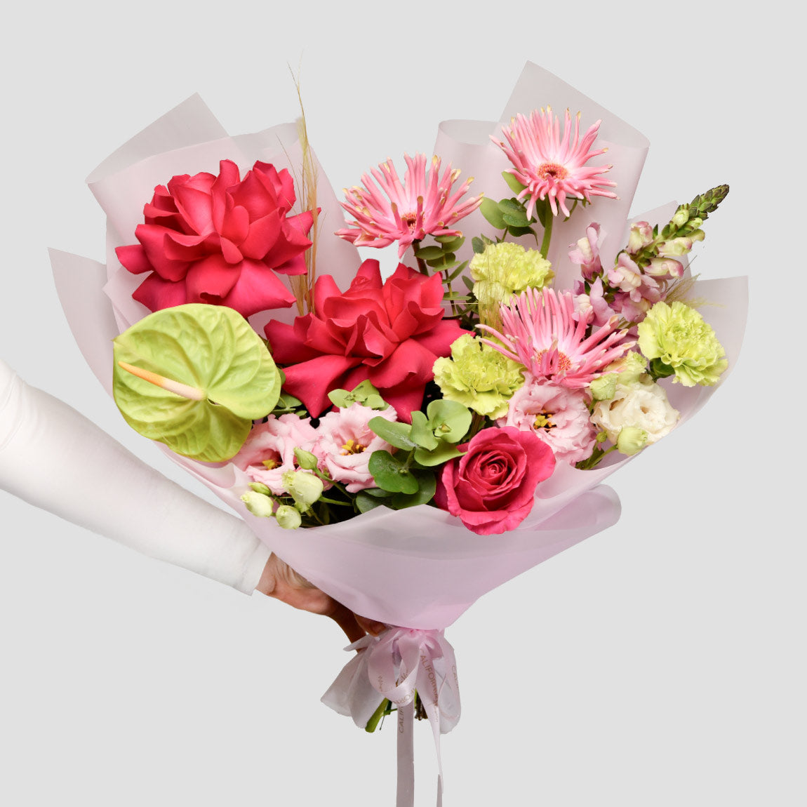 Flori de Paste - California Flowers, Buchet trandafiri speciali, anthurium si gerbera, Californiaflowers.ro