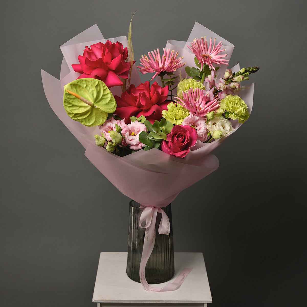 Buchet trandafiri speciali, anthurium si gerbera, 3, Californiaflowers.ro