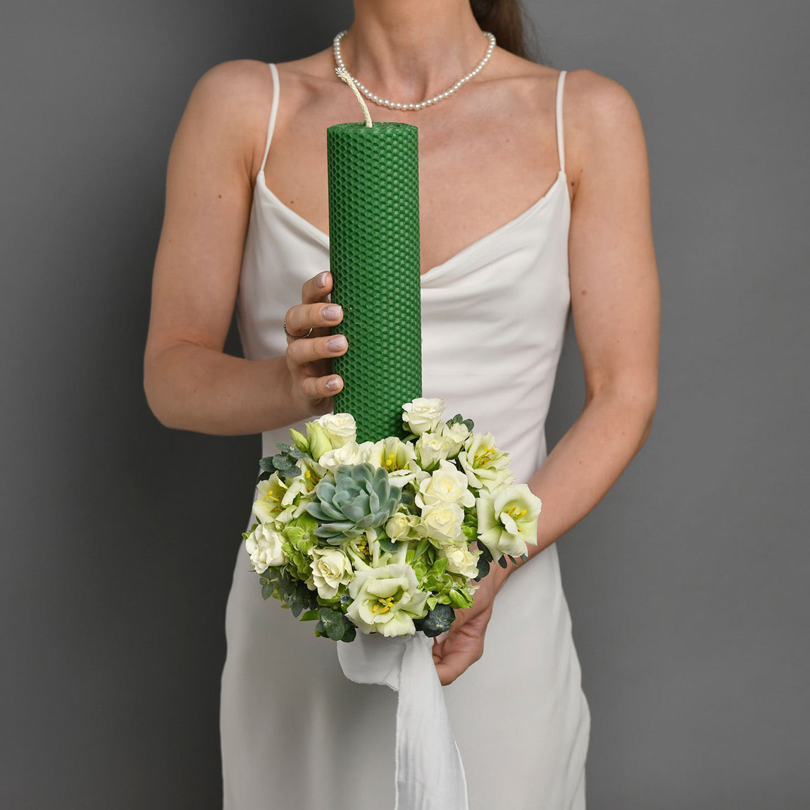 Lumanari botez flori naturale - California Flowers, Lumanare botez cu suculent, Californiaflowers.ro