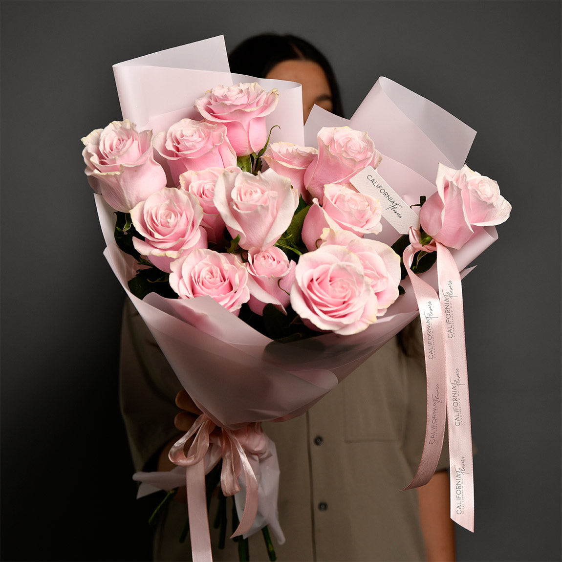 Livrare Flori Cluj Napoca, Buchet 15 trandafiri roz, Californiaflowers.ro