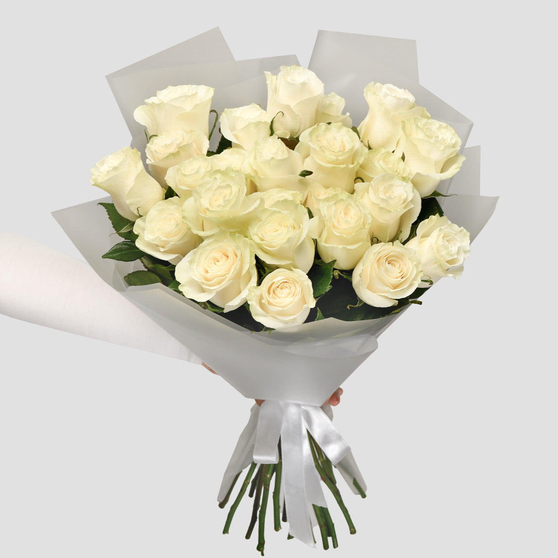 Flori de Florii - California Flowers, Buchet 25 trandafiri albi, Californiaflowers.ro