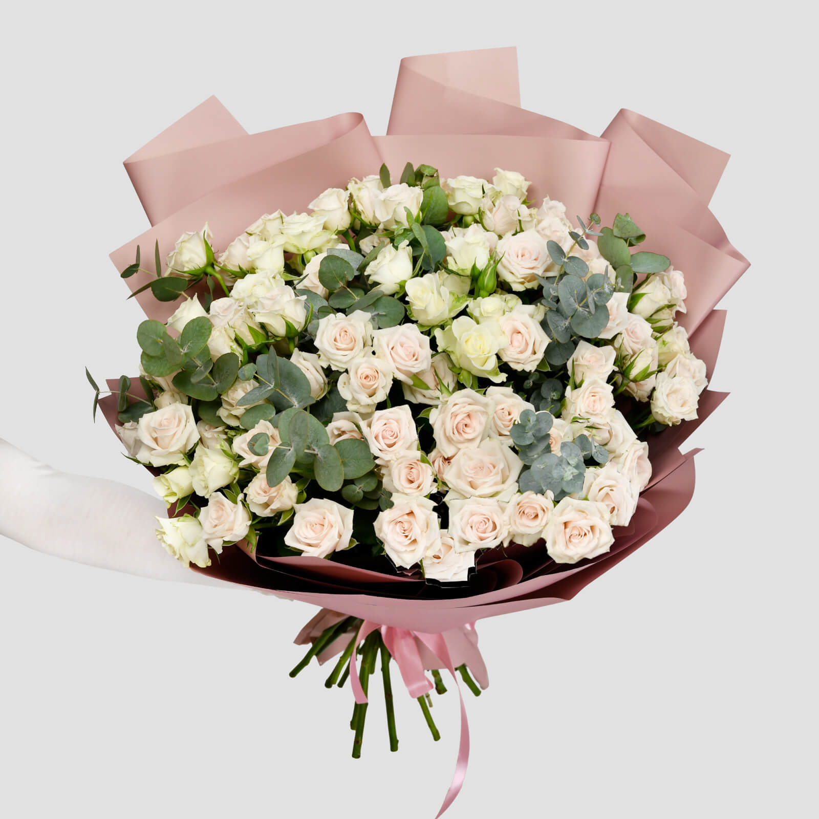 Flori pentru mama - California Flowers, Buchet 51 miniroze roz si albe, Californiaflowers.ro