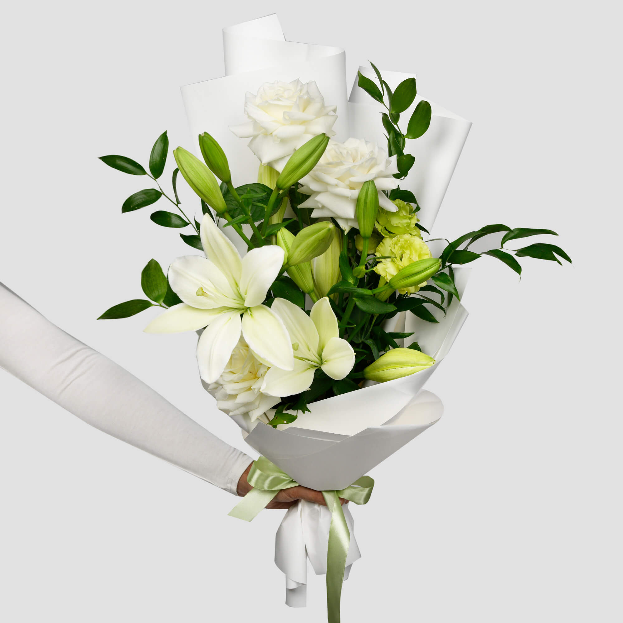 Buchet cu crini albi si lisianthus, 1, Californiaflowers.ro