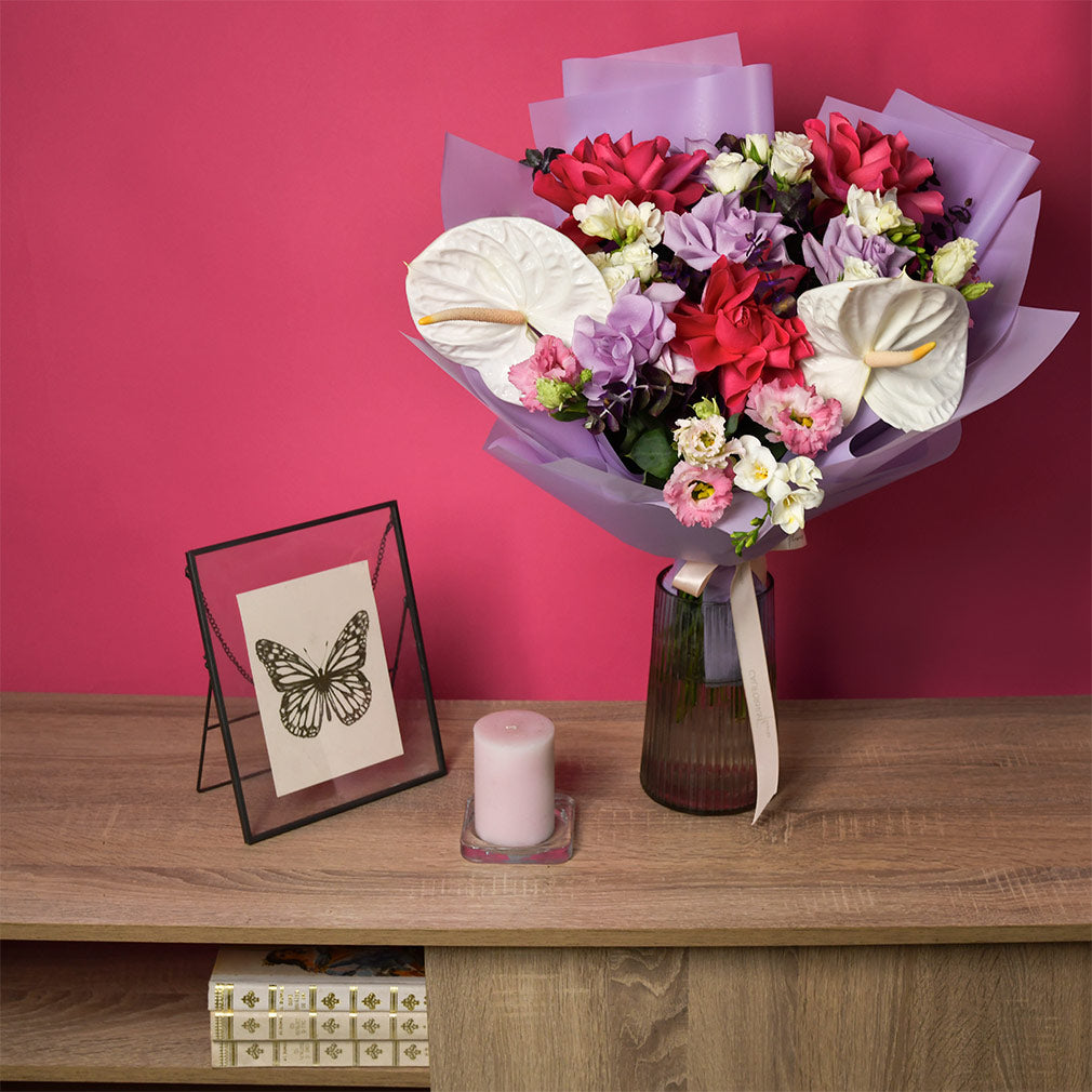 Buchet trandafiri speciali Pink, anthurium si lisianthus roz, 4, Californiaflowers.ro