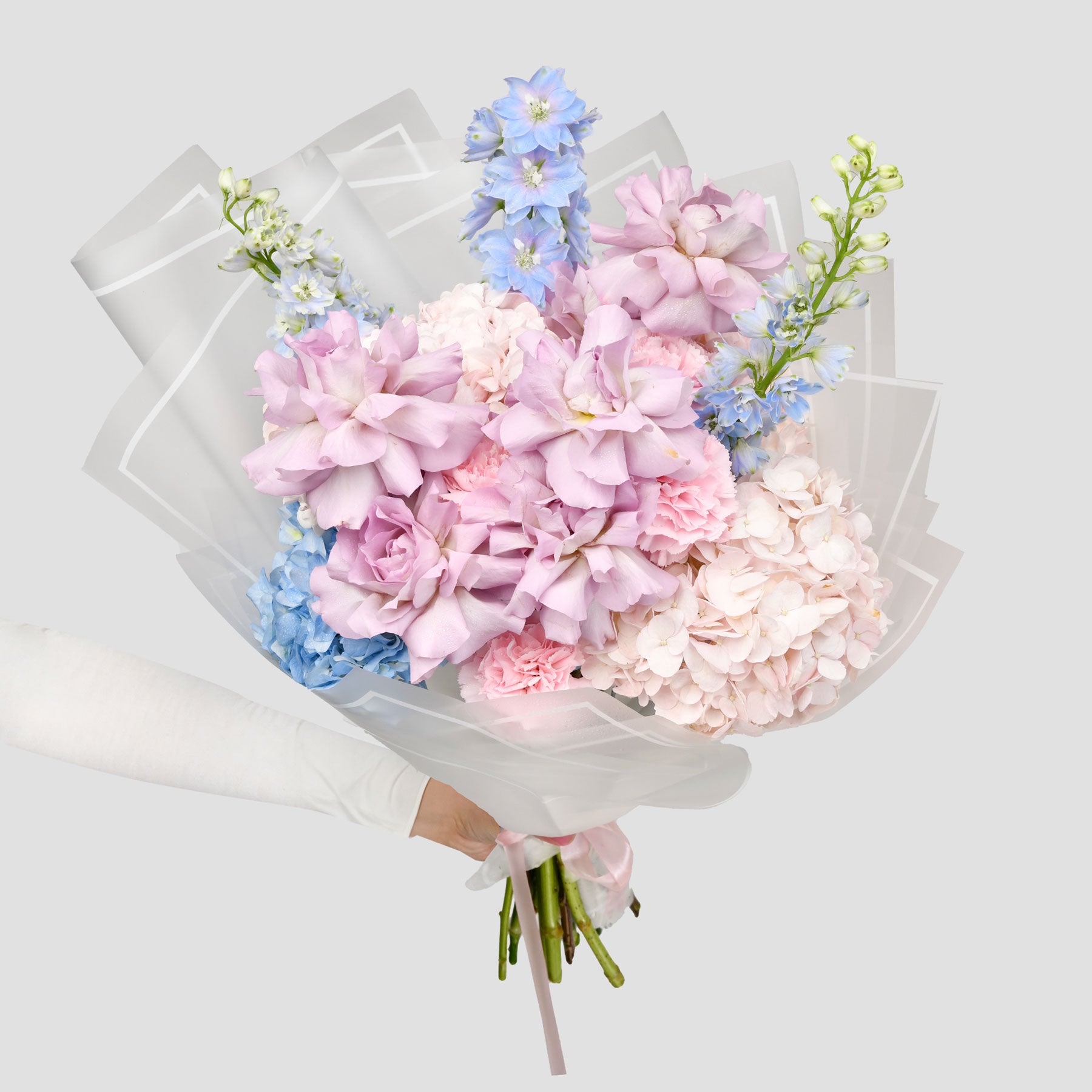 Flori de Paste - California Flowers, Buchet hortensie, trandafiri si delphinium, Californiaflowers.ro