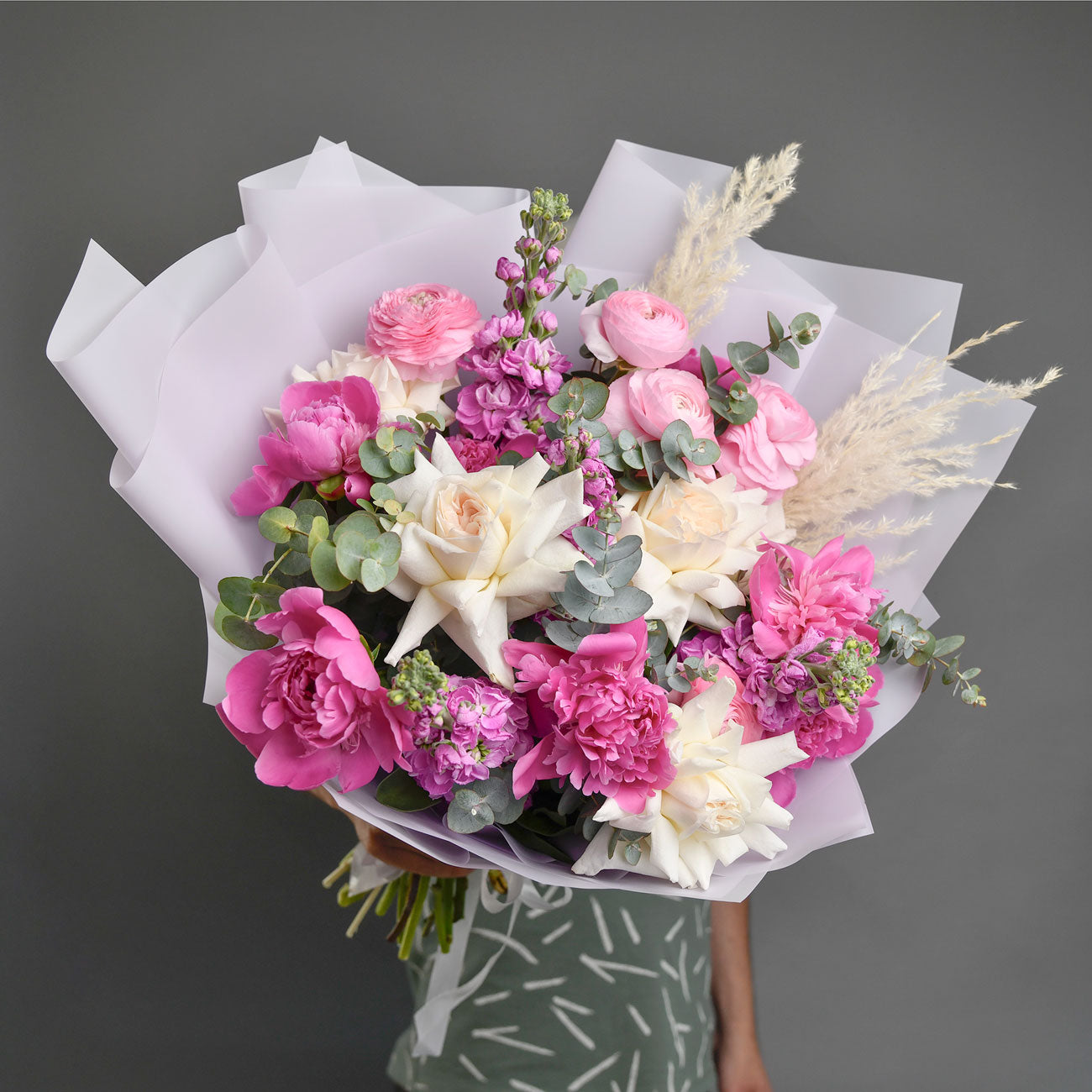 Flori de Paste - California Flowers, Buchet bujori si matthiola roz, Californiaflowers.ro