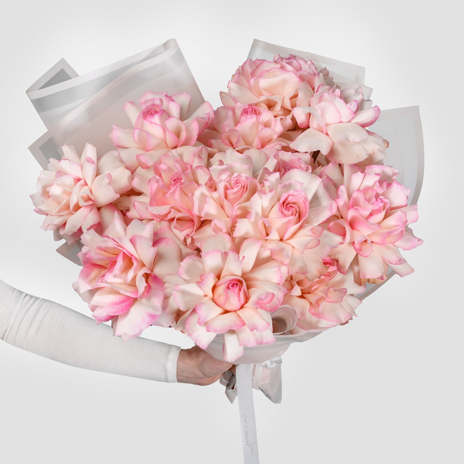 Flori de Florii - California Flowers, Buchet 19 trandafiri speciali roz, Californiaflowers.ro