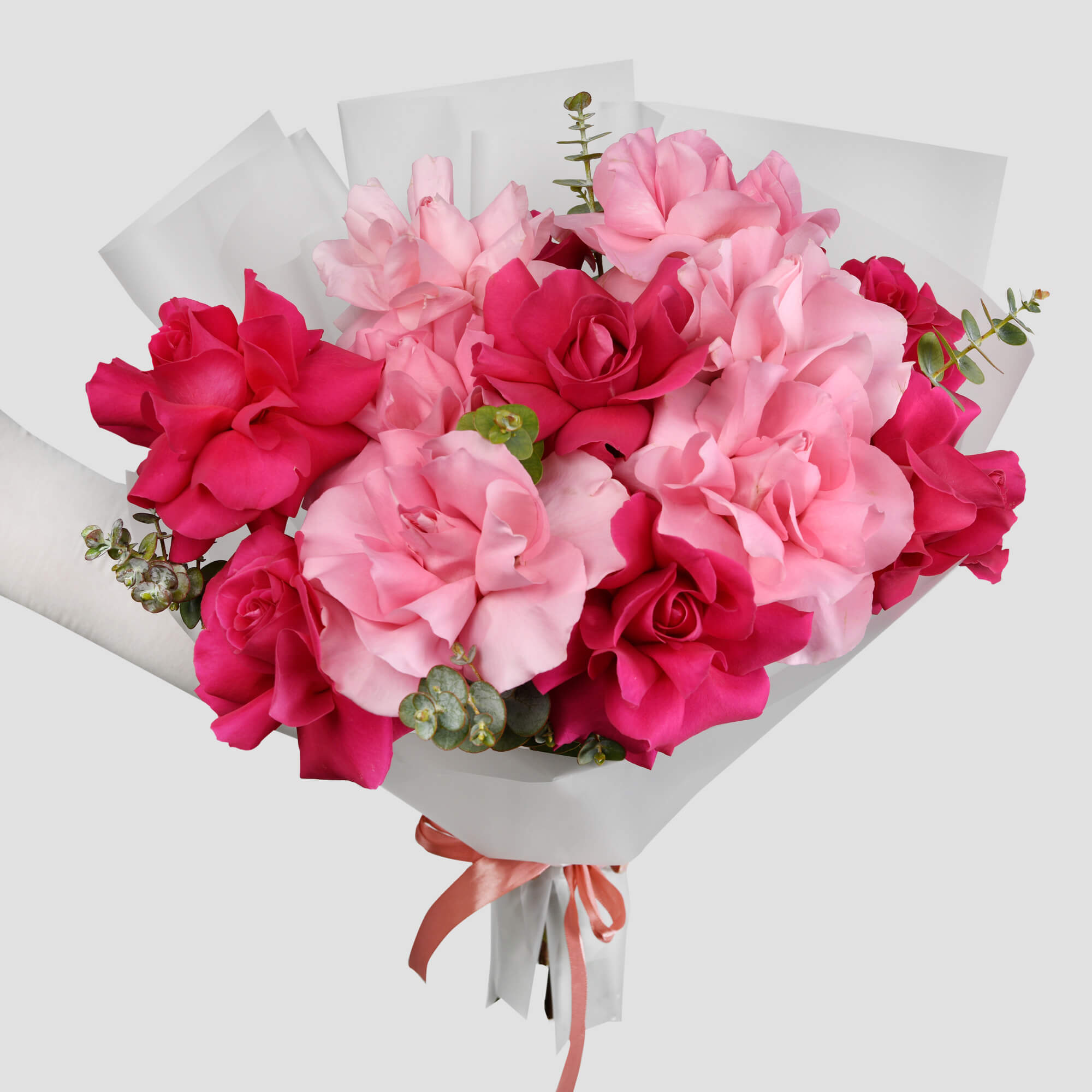 Flori pentru mama - California Flowers, Buchet 11 trandafiri speciali roz multicolori, Californiaflowers.ro