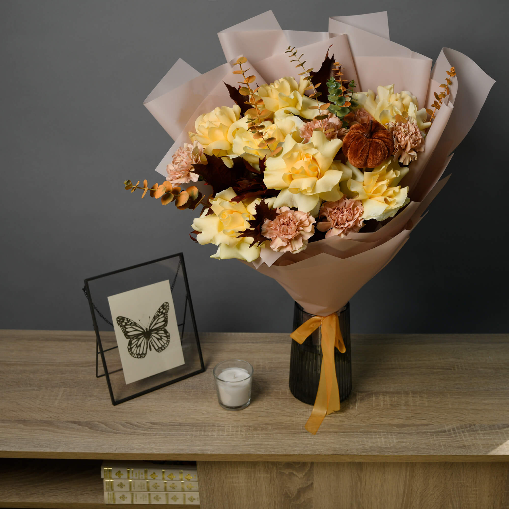 Livrare flori Bucuresti - California Flowers, Buchet trandafiri peachy, Californiaflowers.ro