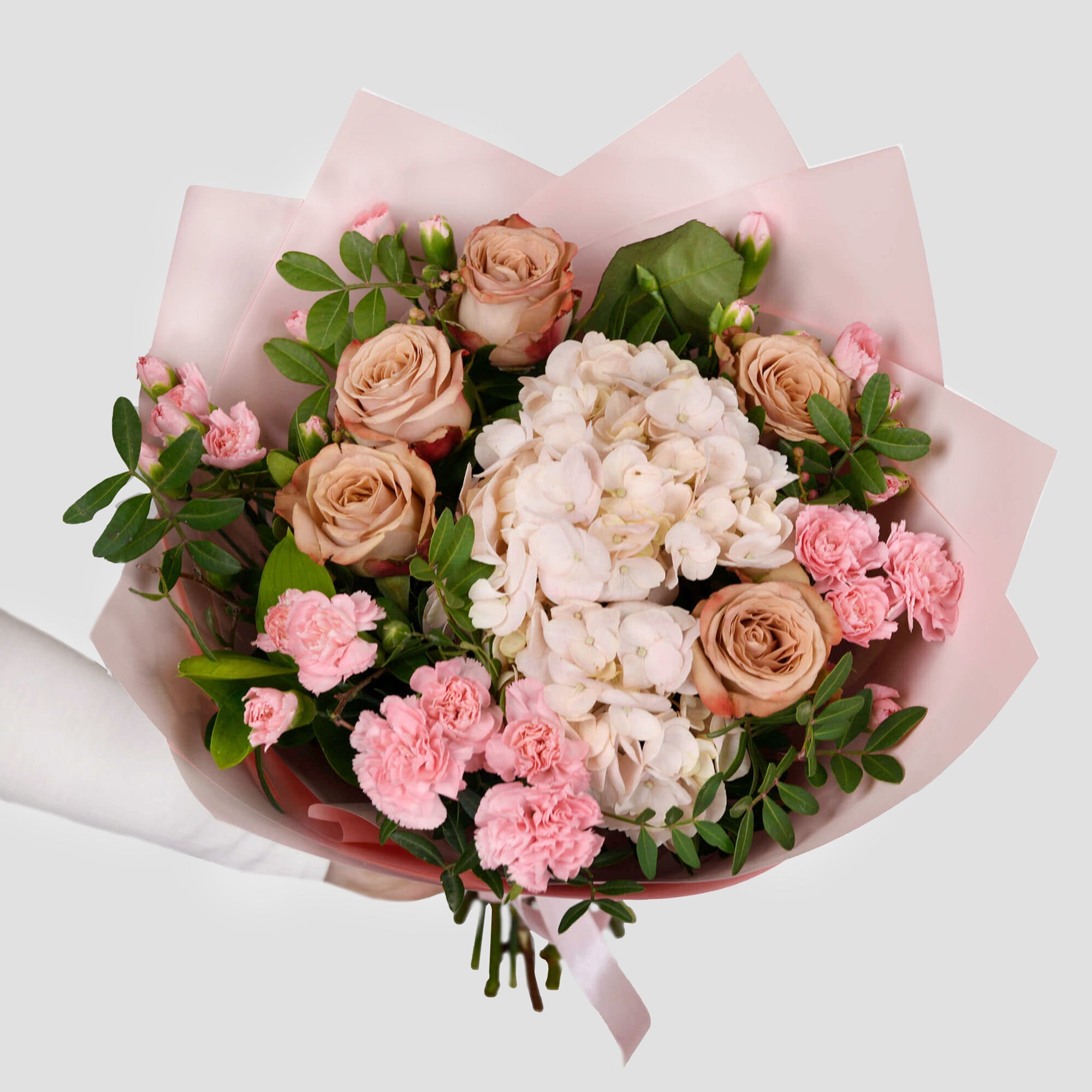 Flori pentru mama - California Flowers, Buchet hortensie roz si trandafiri, Californiaflowers.ro