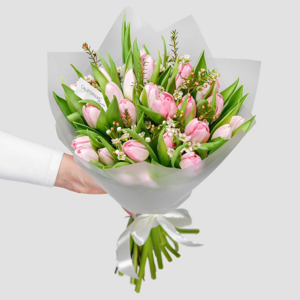 Florarie online - California Flowers ✅, Buchet 25 lalele roz si wax, Californiaflowers.ro