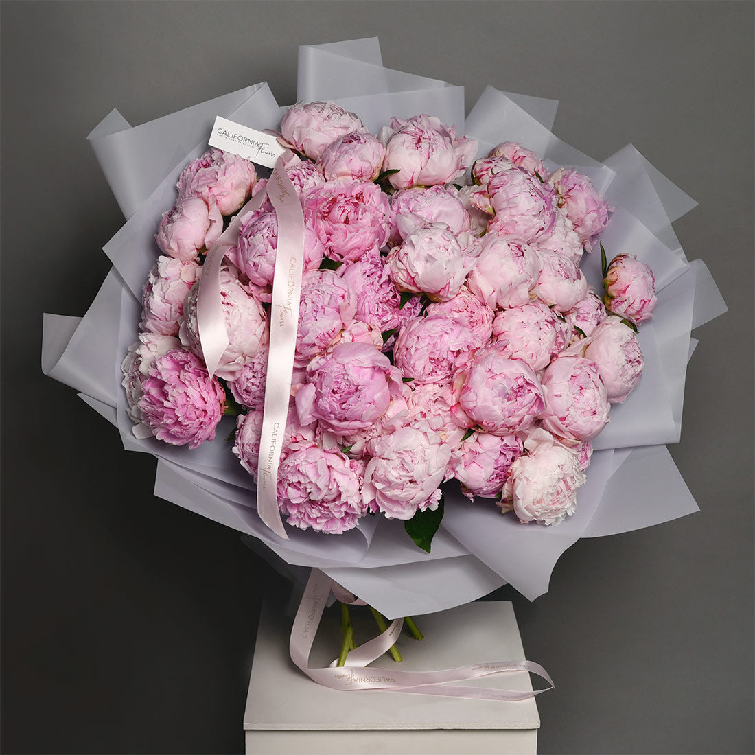Buchet 51 bujori roz, 3, Californiaflowers.ro