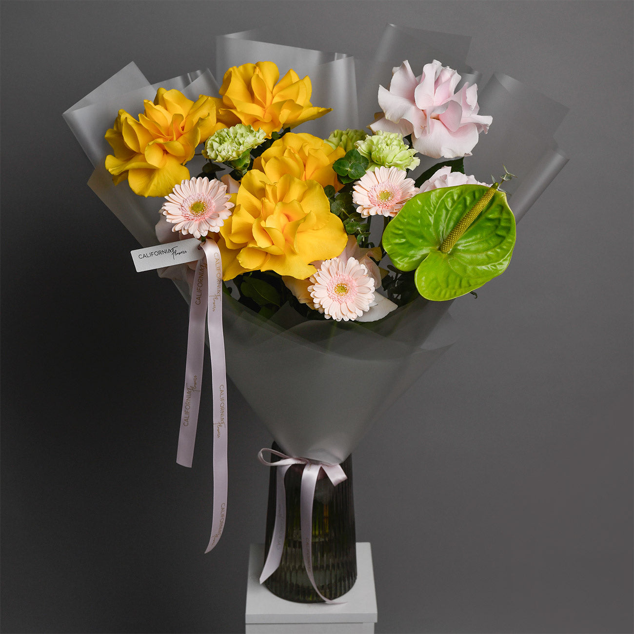 Buchet cu trandafiri, gerbera si anthurium, 3, Californiaflowers.ro