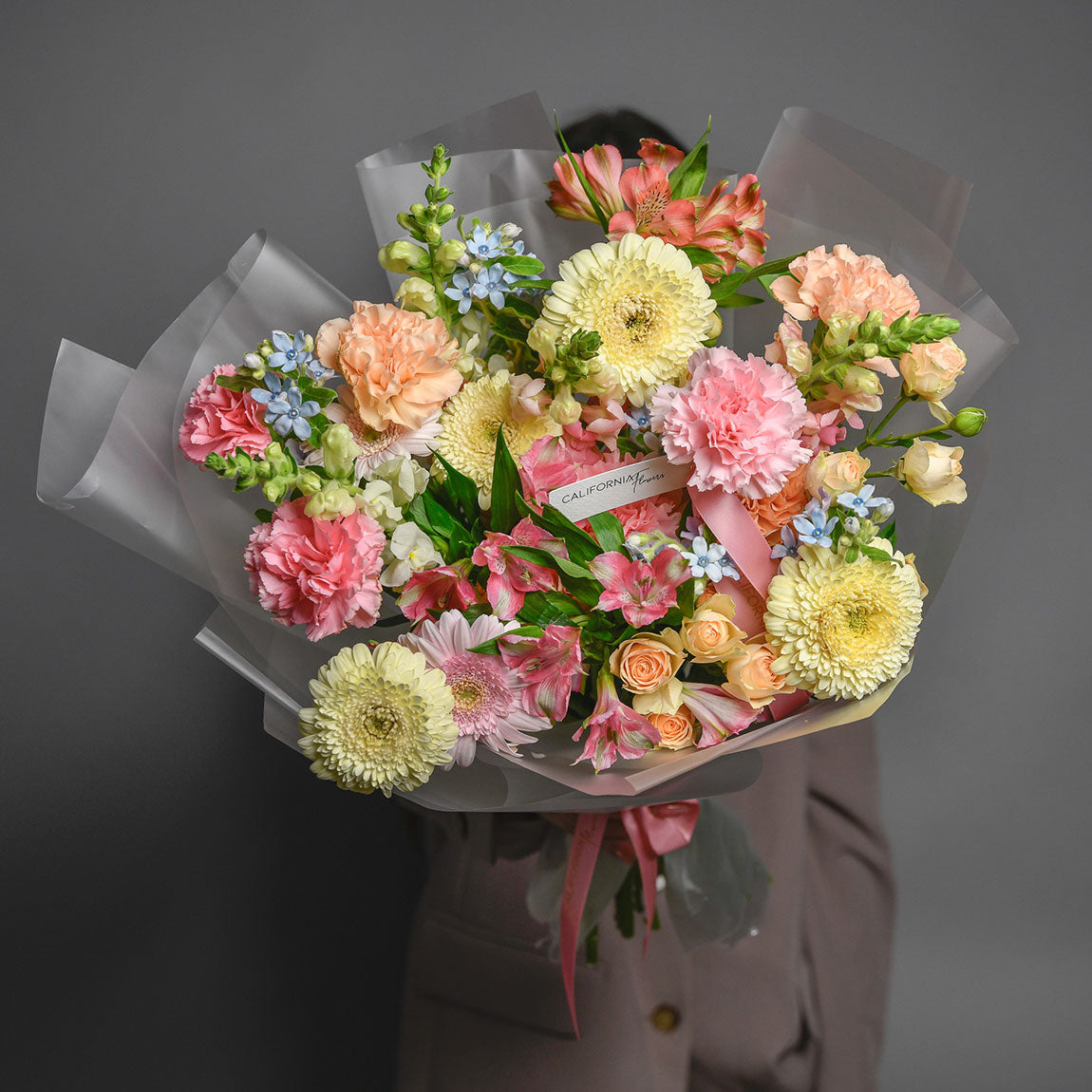 Buchet gerbera si alstroemeria roz, 3, Californiaflowers.ro