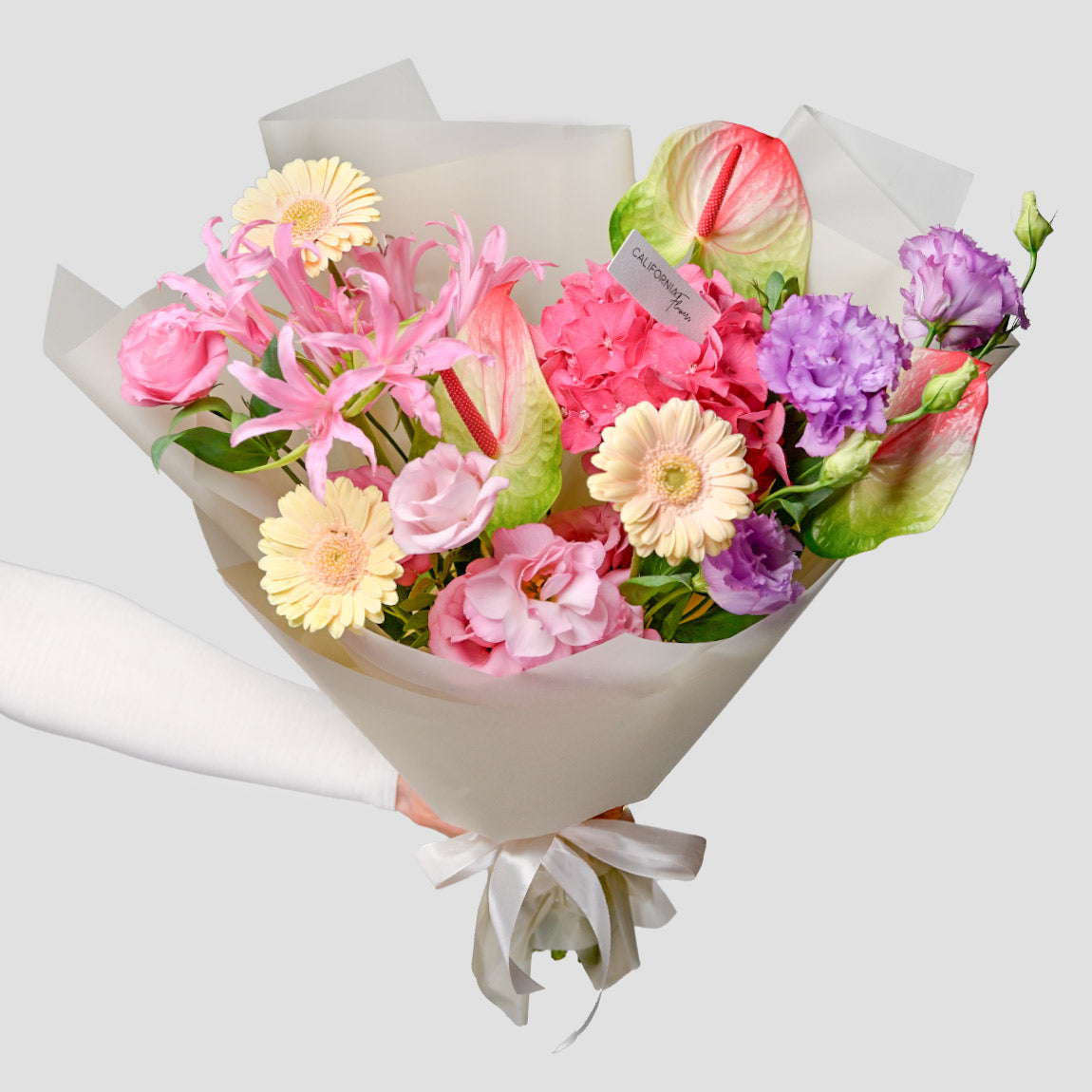 Buchete de flori - California Flowers, Buchet hortensie roz si gerbera peach, Californiaflowers.ro