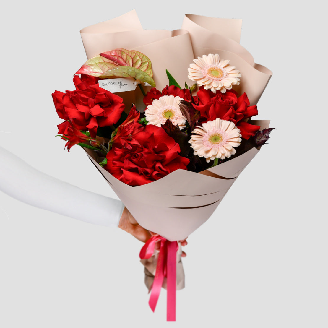 Buchet trandafiri rosii, gerbera si alstroemeria, 4, Californiaflowers.ro