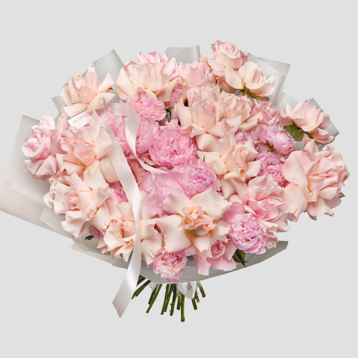 Flori de primavara, Buchet trandafiri roz speciali si bujori, Californiaflowers.ro