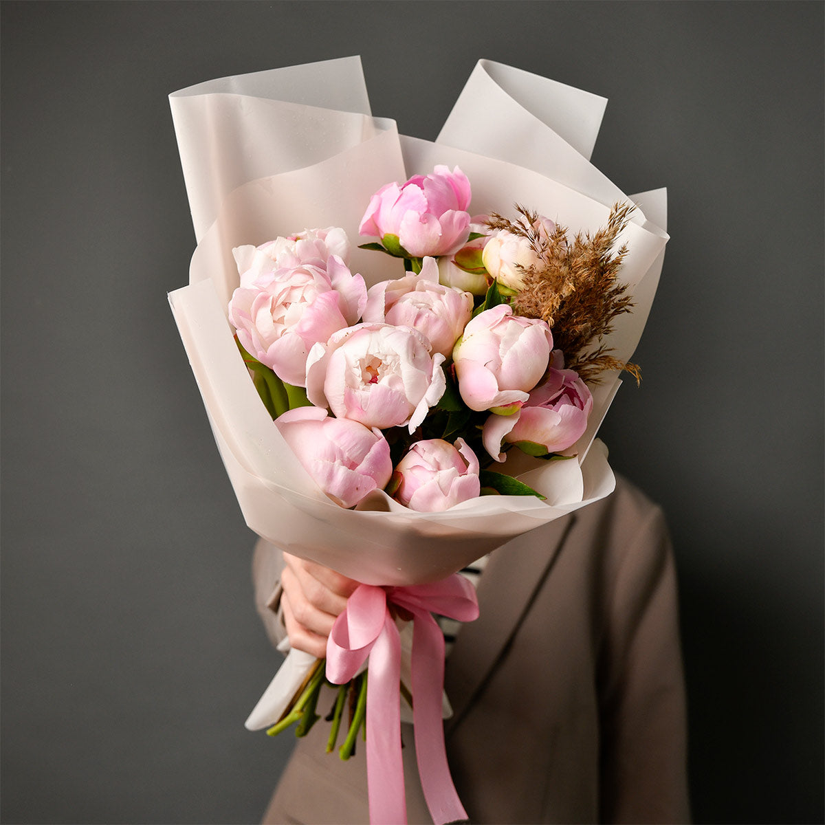 Flower bouquets Bucharest and Brasov - California Flowers, Bouquet of 11 pink peonies, Californiaflowers.ro