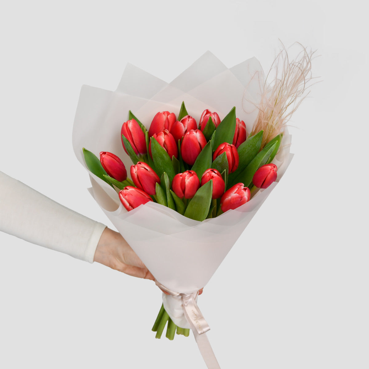 Flowers of Dragobete - California Flowers, Bouquet of 15 red tulips, Californiaflowers.ro