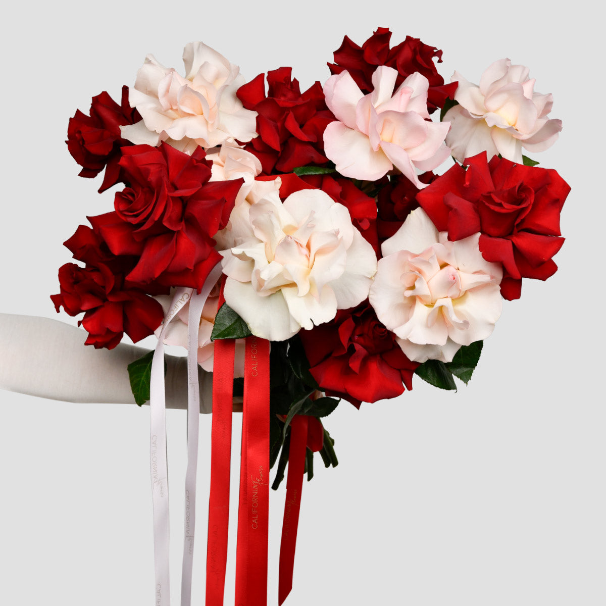 Flowers of Dragobete - California Flowers, Bouquet of 19 special red and pink roses, Californiaflowers.ro