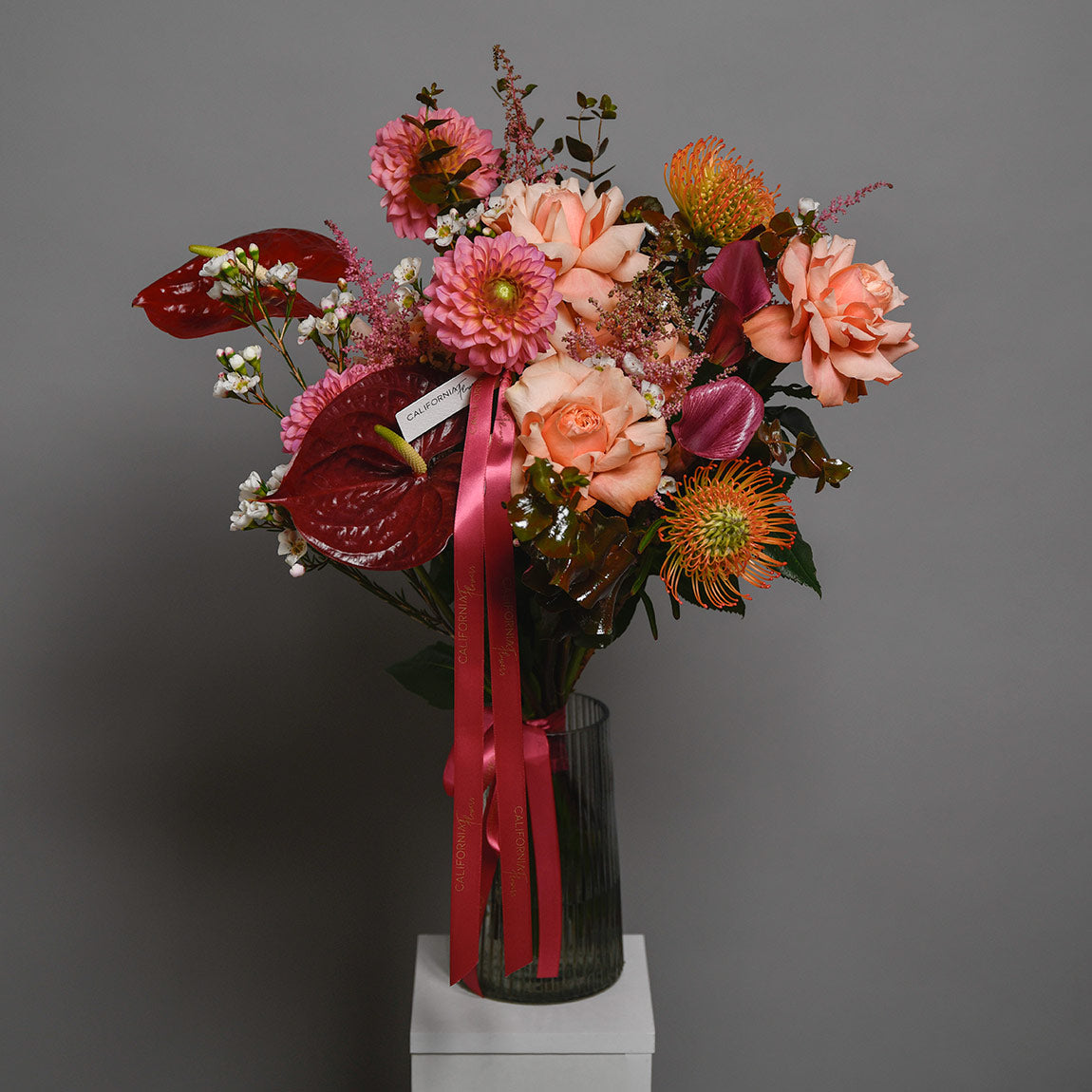 Buchet anthurium, trandafiri si cale, 3, Californiaflowers.ro