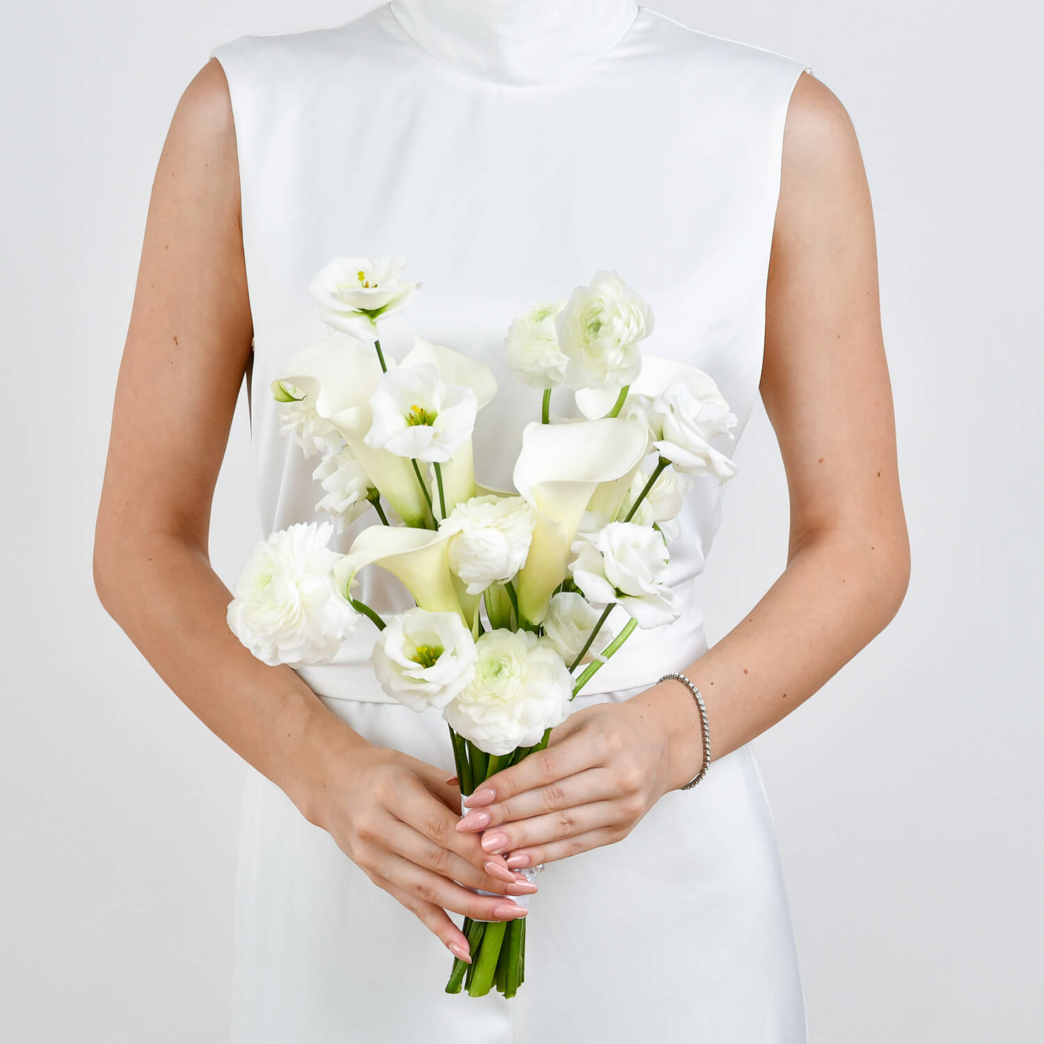 Buchete mireasa si nasa - California Flowers, Buchet de mireasa cu ranunculus si lisianthus, Californiaflowers.ro
