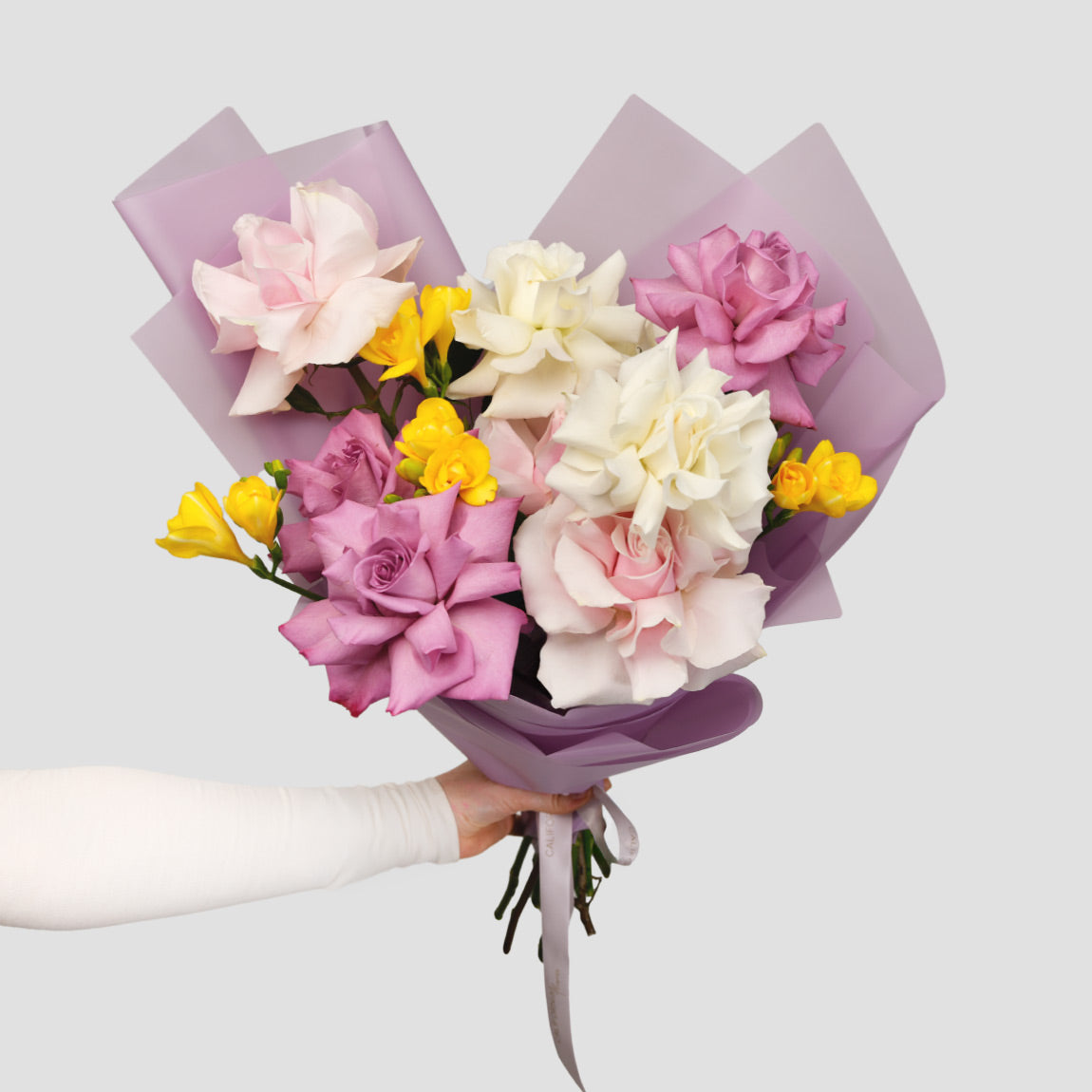 Premium Collection, Bouquet of yellow freesias and roses, Californiaflowers.ro