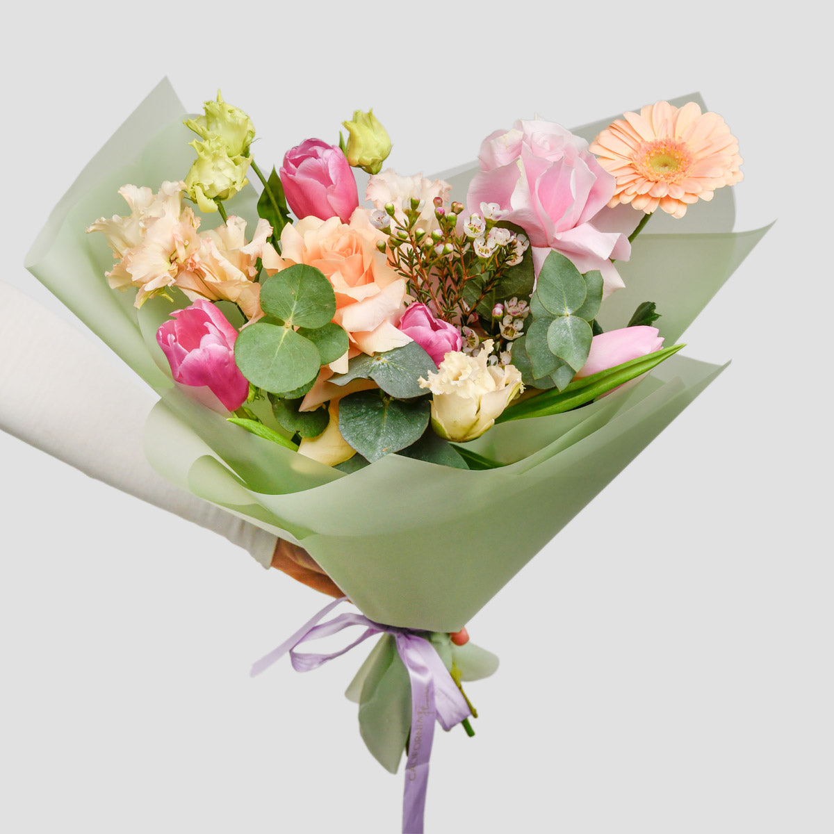 Florarie online - California Flowers ✅, Buchet trandafiri roz, lalele, gerbera si lisianthus, Californiaflowers.ro