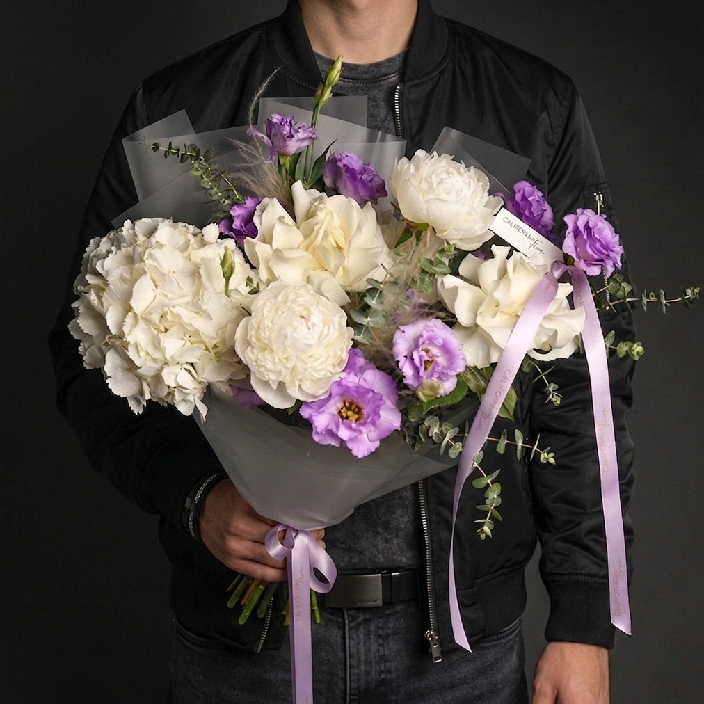 Florarie online - California Flowers ✅, Buchet cu hortensie, bujori si lisianthus, Californiaflowers.ro
