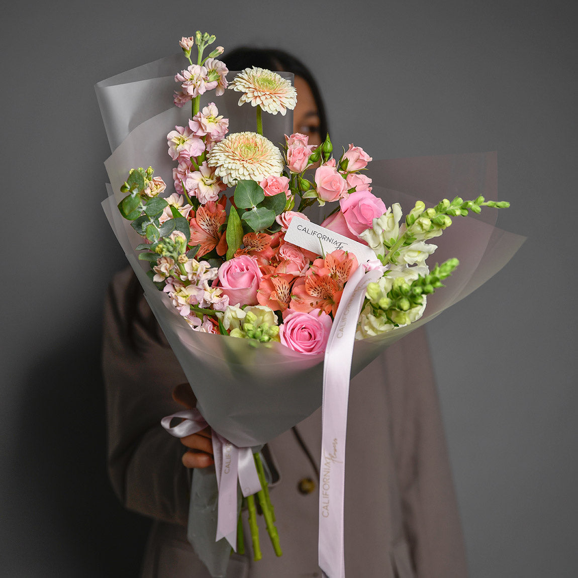 Buchete de flori - California Flowers, Buchet trandafiri, gerbera si alstroemeria, Californiaflowers.ro