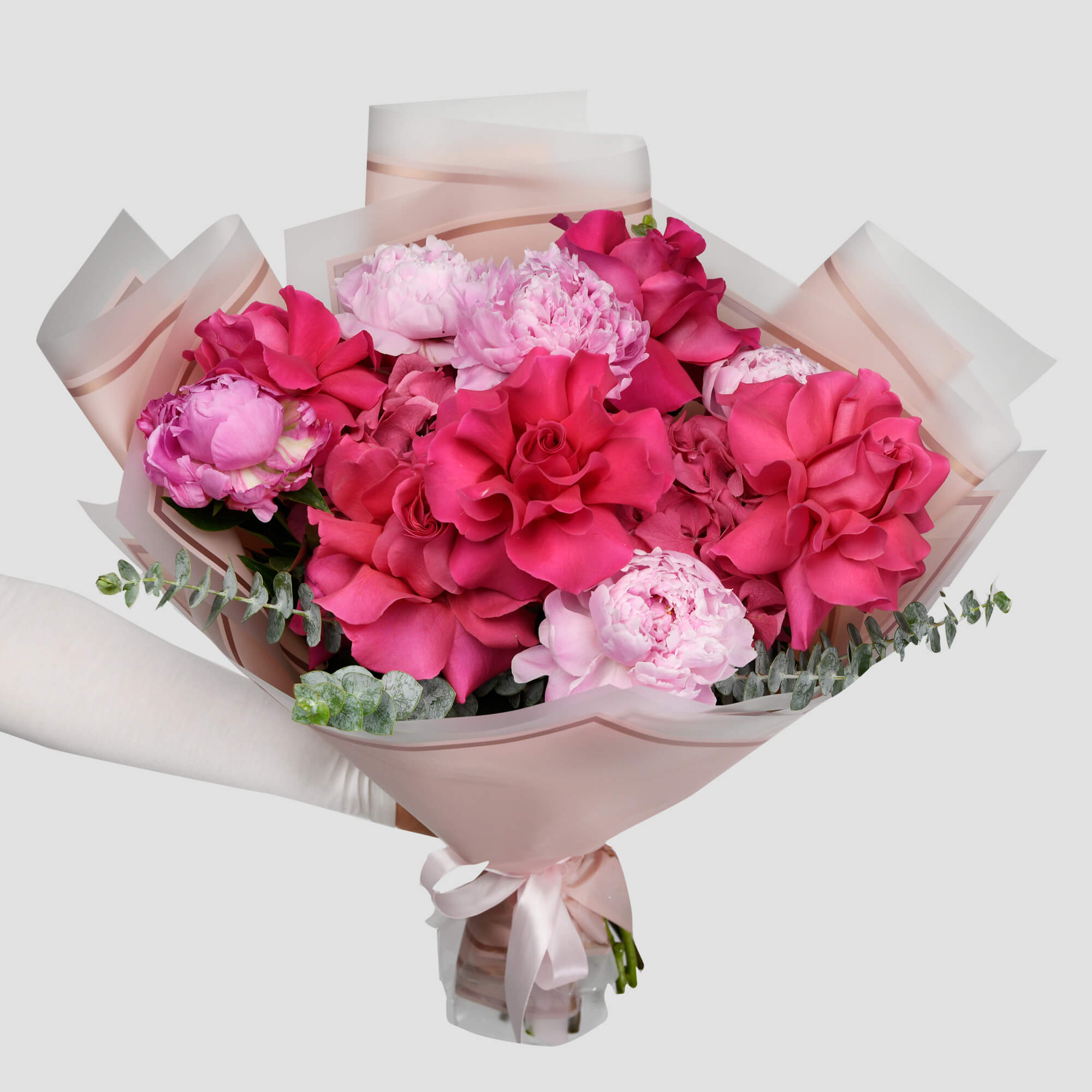 Buchet cu trandafiri Pink, hortensie si bujori roz, 1
