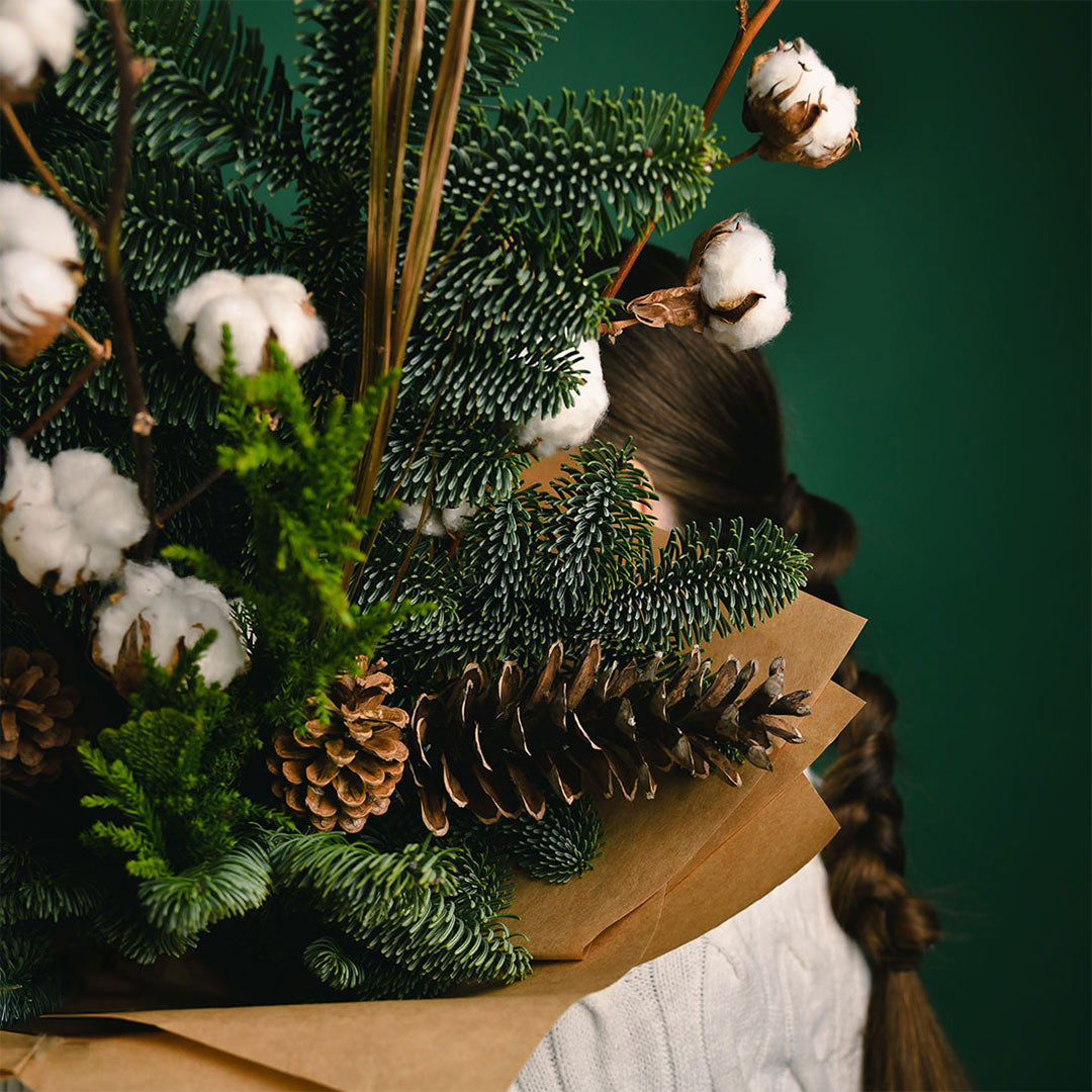 Bouquet with cotton, fir tree and cones, 5, Californiaflowers.ro