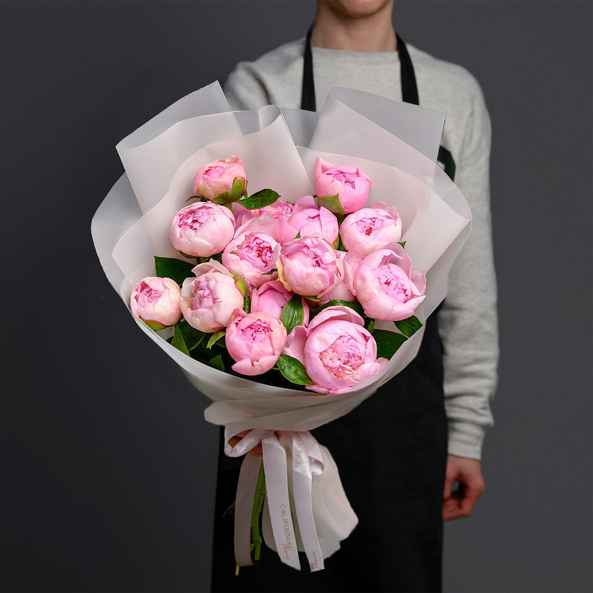 Buchet 15 bujori roz, 3, Californiaflowers.ro