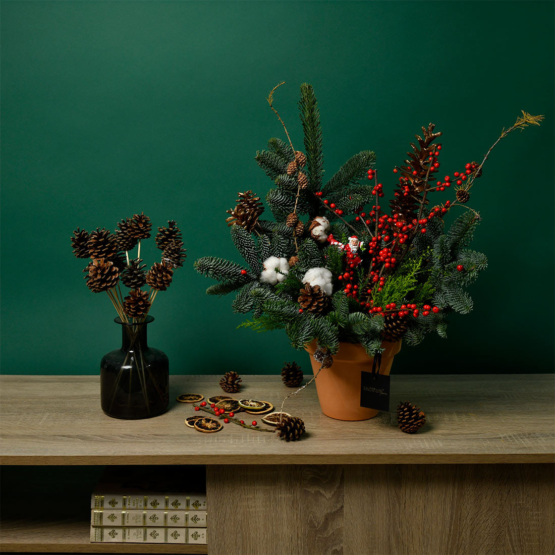 Christmas arrangement with ilex, fir tree and decorations, 7, Californiaflowers.ro