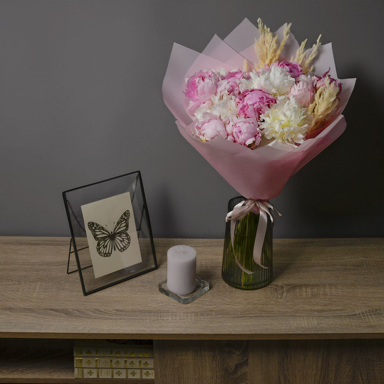 BOUQUET WITH 17 NATURAL PINK AND WHITE PEONIES, 3, Californiaflowers.ro