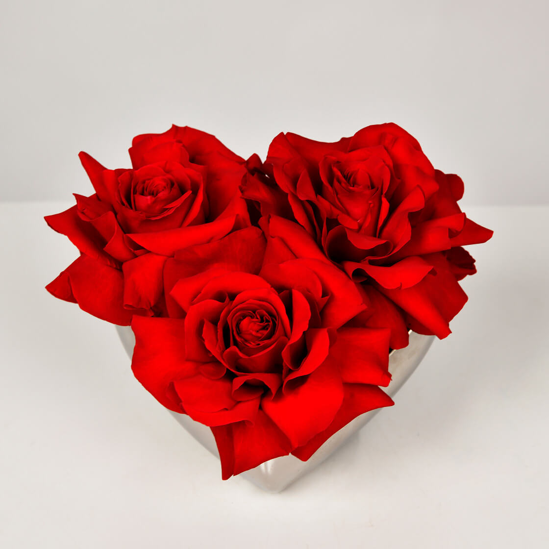 Inima cu trandafiri rosii speciali, 2