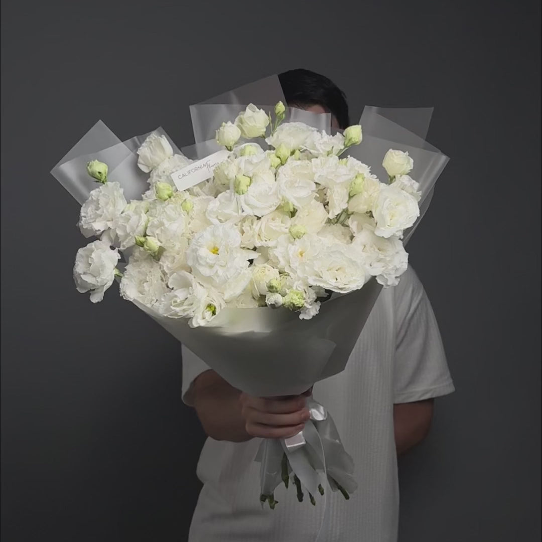 Buchet cu lisianthus alb, 4, Californiaflowers.ro