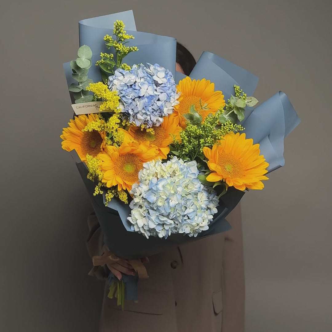 Buchet hortensie si floarea soarelui, 6, Californiaflowers.ro