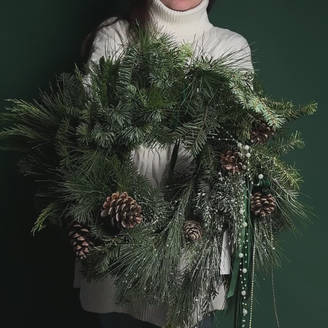 Coronita de Craciun cu perle, 3, Californiaflowers.ro