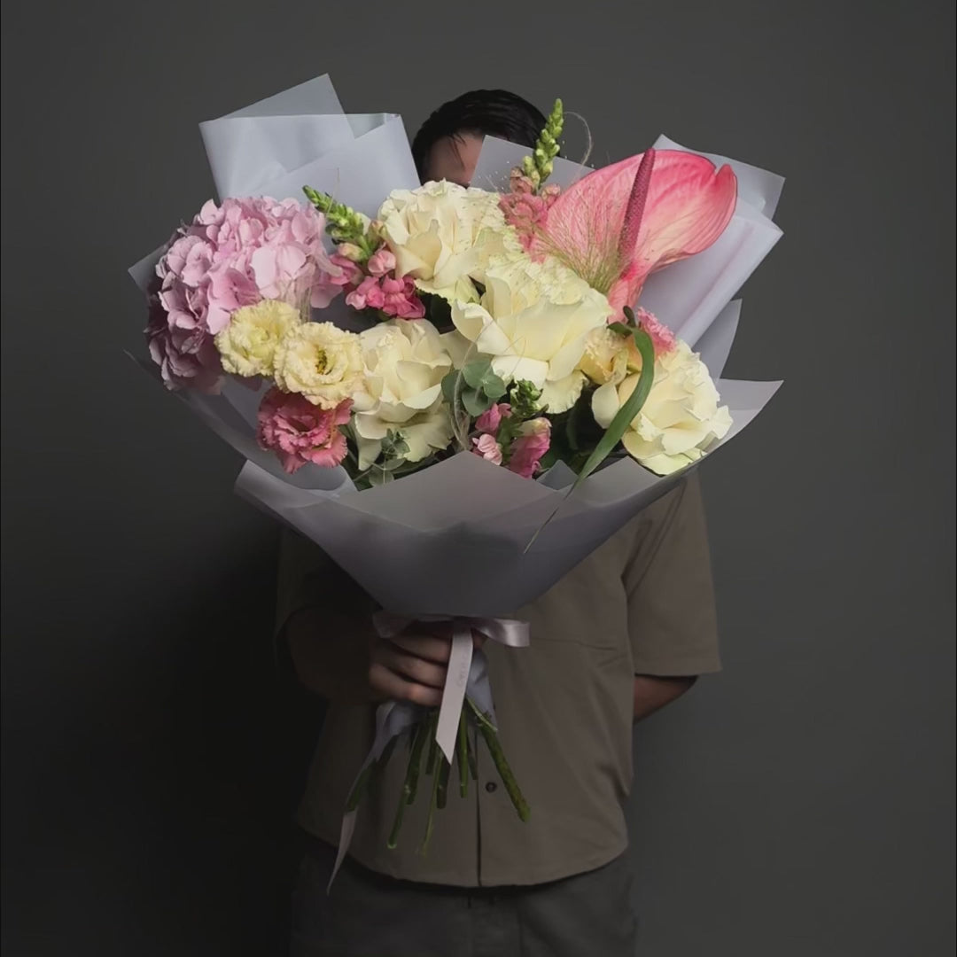 Buchet hortensie roz, anthurium si lisianthus, 4, Californiaflowers.ro