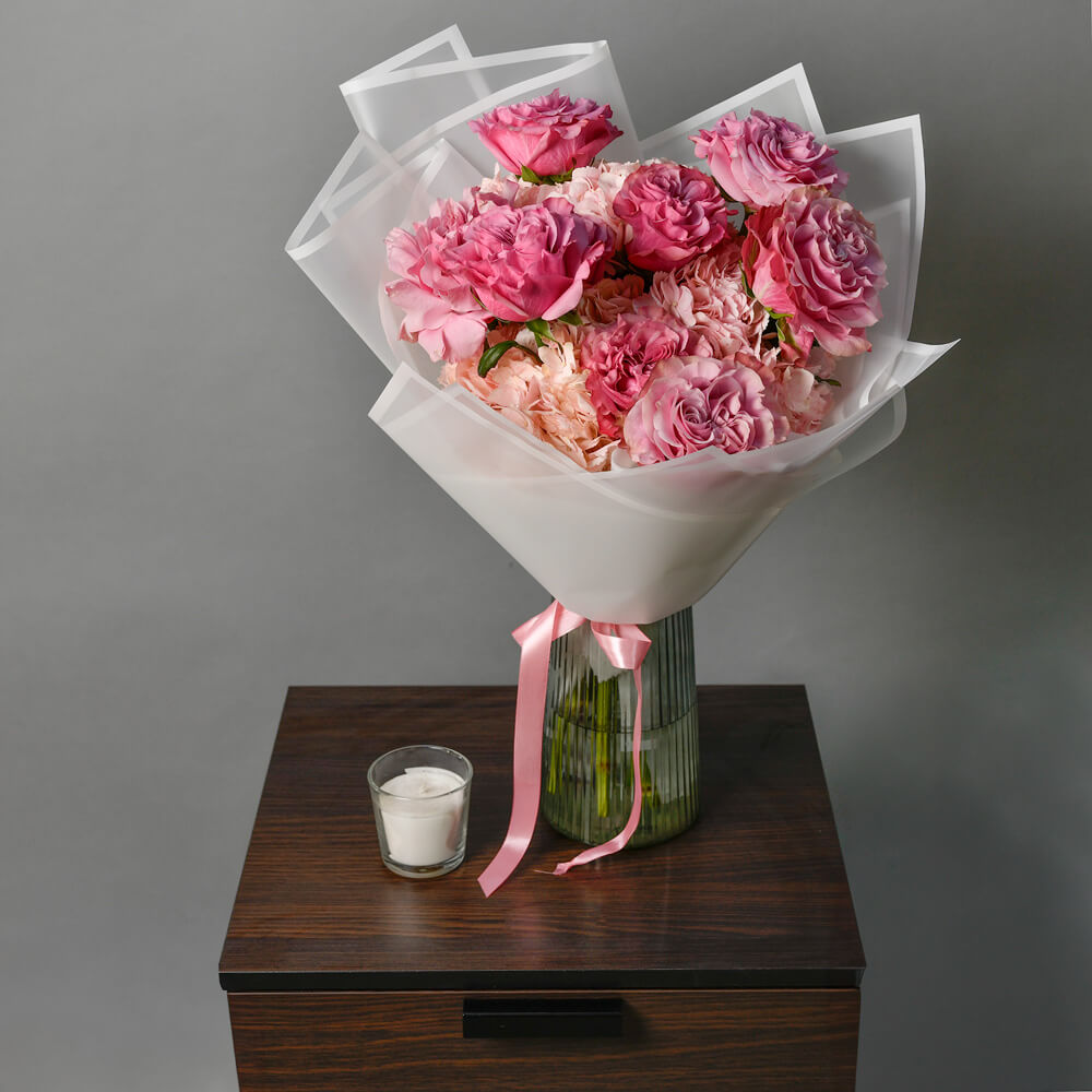 Buchet cu hortensie si trandafiri roz, 4