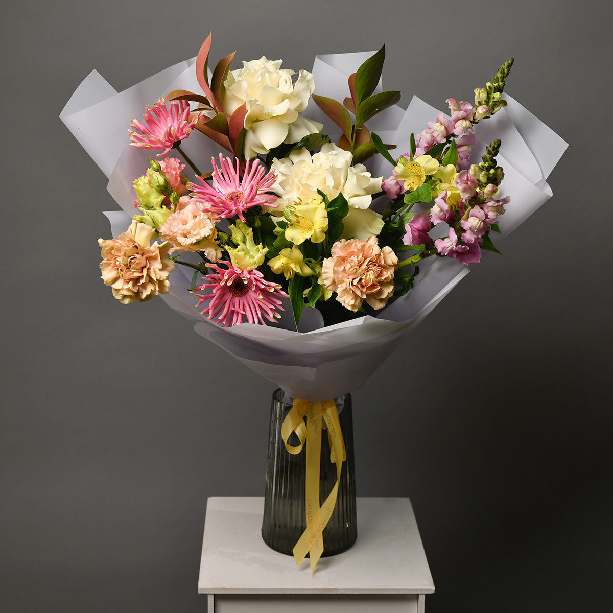 Bouquet of special roses, matthiola, gerbera and dianthus, 3, Californiaflowers.ro