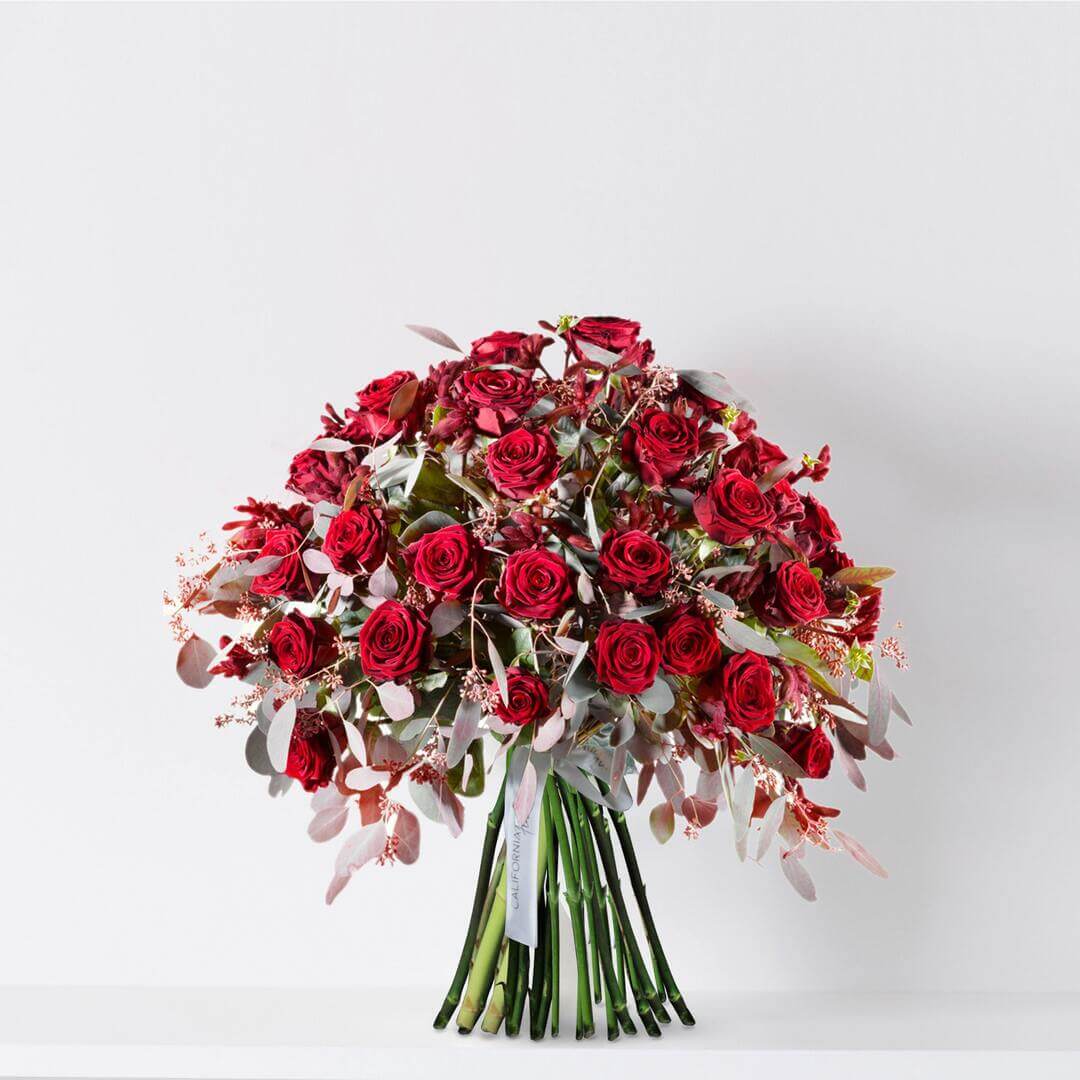 Special bouquet of 49 red roses